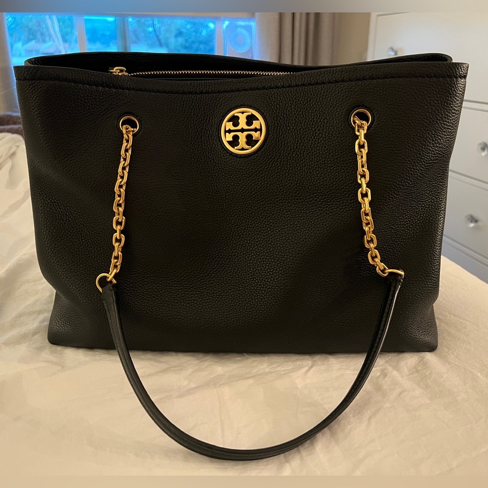 Tory Burch Carson Leather Tote